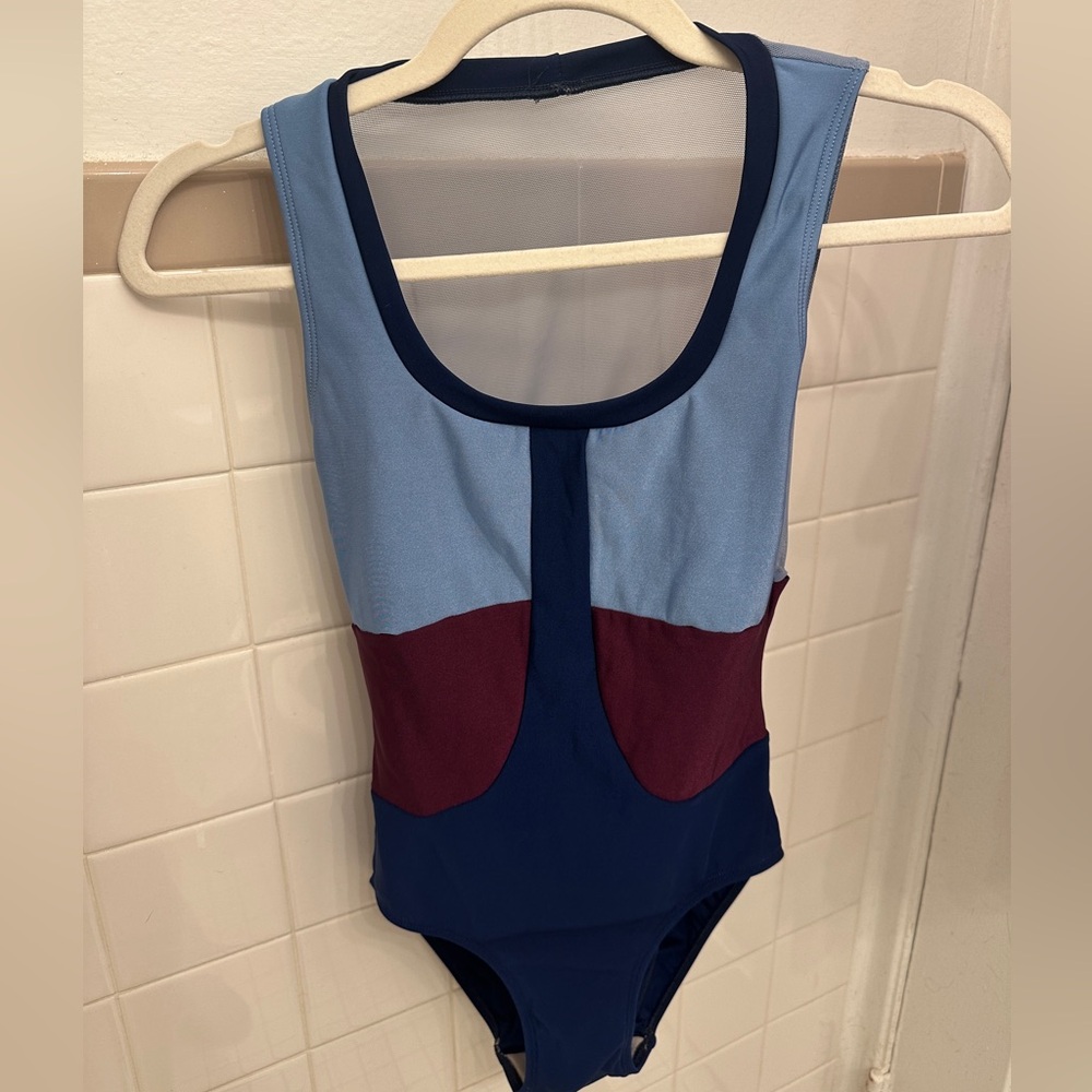 Eleve Dancewear Leotard, Size Small